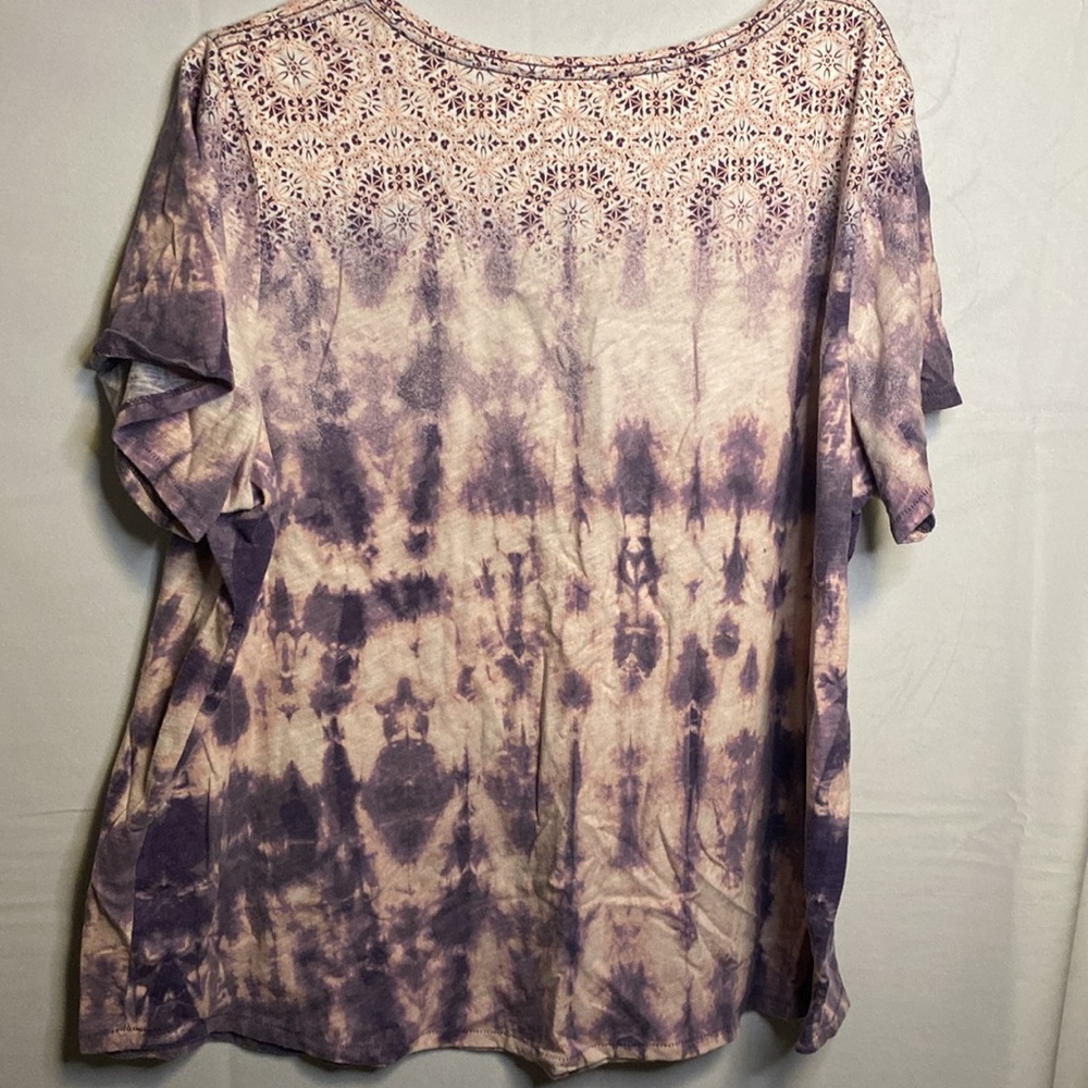 Every day tie dye - Picture 4 of 4